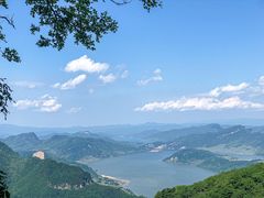 -九鼎铁刹山风景区