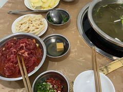 -黑竹沟新场牛肉火锅