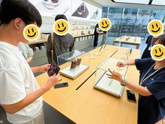 -华为授权体验店(中山公园来福士)