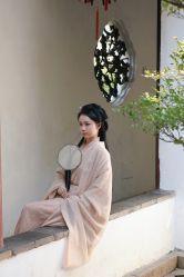 -一揽芳华汉服旗袍体验馆(拙政园店)