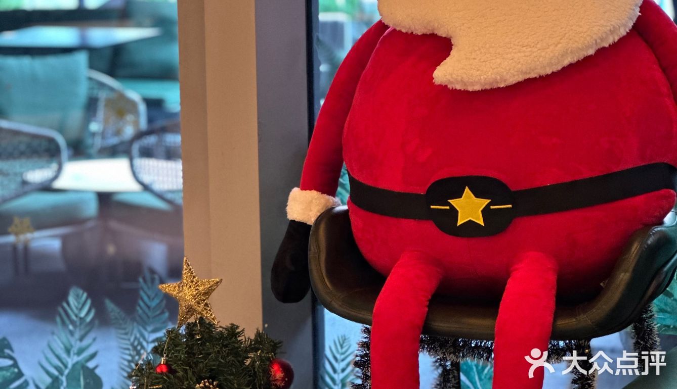 平安夜氛围感拉满的西餐厅