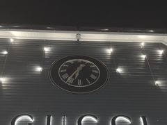 -伦敦比斯特购物村