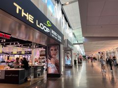 -蒙特利尔皮埃尔·埃利奥特·特鲁多国际机场