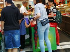 -上海市长春食品商店(淮海中路店)