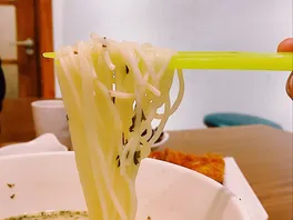 黄**面