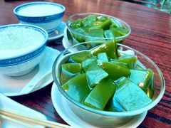 -周大娘牛乳(旧寨古村总店)