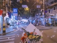 -溪岸路花鸟市场