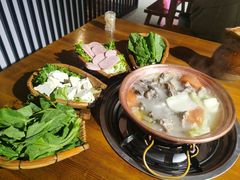-阿婆情腊排骨火锅(饮玉巷店)