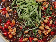 -三江源美食城