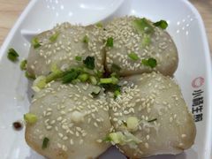-小杨生煎(金山百联购物中心3楼店)