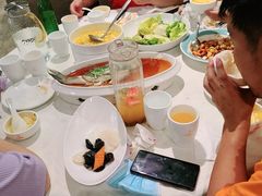 -大鸭梨烤鸭店(光彩店)