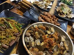 -老东镇啤酒屋海鲜加工·蒸汽海鲜·海鲜烧烤(台东店)