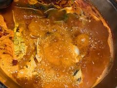 -野山舂·贵州现舂酸汤火锅(鸿通城店)