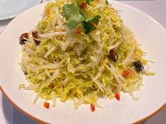 -巷子里小酒馆(繁荣路店)