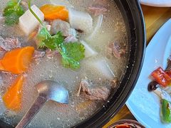 -小厨子私房菜·云南美食店