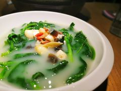 -丫丫厨娘·柠檬鸭(江南蓝鲸世界店)