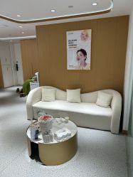 -康美贞·痘肌养护管理中心