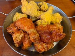 -BHC炸鸡(明洞总店)