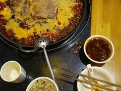 -锅首鲜品火锅(鸳鸯店)