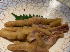 -浅深(世茂滨江精品店)