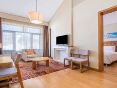 -长白山万达锦华套房酒店