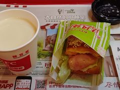 热牛奶-肯德基(中关村E世界店)