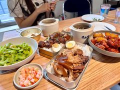 -有肉食·虎九闽菜(798艺术区店)
