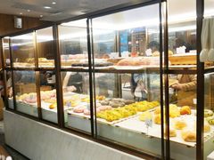 面包甜点陈列柜-奈雪的茶(湖滨银泰in77C区PRO店)