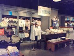-Hollister(天环广场店)