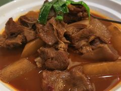 红烧羊肉煲-上海小南国(世博源店)