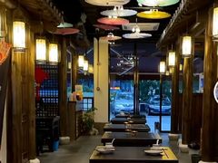 -聚汇三少·龙虾·中餐厅(莫邪路新天地店)