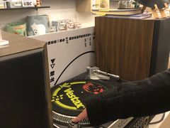 -光海书局(南京东路第一百货店)