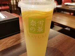 -奈雪的茶(鄞州万达店)