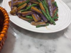 -小菜园新徽菜(宜兴八佰伴店)