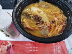 -小蛮椒麻辣烫·麻辣拌(青浦宝龙店)