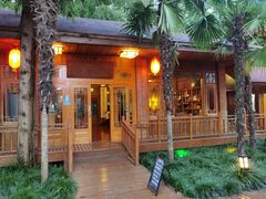 -上海怡沁园度假酒店