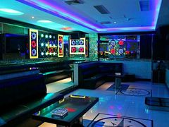 -维也纳KTV(平阳西路店)