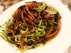 -新大咀港式茶餐厅(宝山万达店)