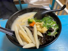 老鸭汤鸭血面疙瘩-鸭小妹鸭血粉丝(老门东店)