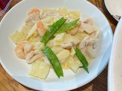 济南爆三鲜-壹零捌道·北京烤鸭(车公庄店)