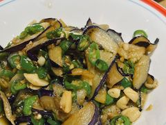 -小洞天柴火土菜馆