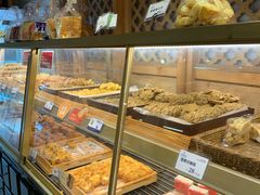 -昆明冠生园·蛋糕·面包(南强街店)