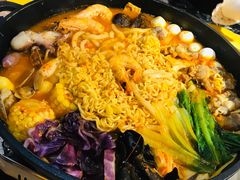 麻辣牛肉炸串-老板不给炸自助炸串(中央大街总店)