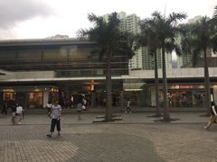 -东荟城名店仓