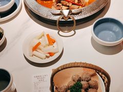 -左庭右院鲜牛肉火锅(七宝领展广场店)