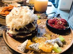 -HIGH FIVE哈福手工汉堡(桂林路店)