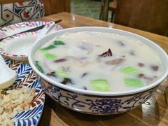 -清真·玛丽亚新疆菜主题餐厅(浙江中路店)