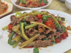 -南雄雄州土菜餐厅(粤北大厦店)