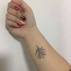 -越域刺青
