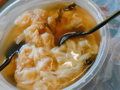 招牌野馄炖-老谢野馄饨(延安路店)